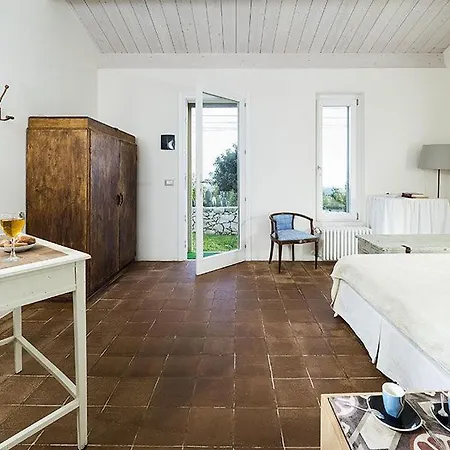 Villa Sleeps 6 Wifi *