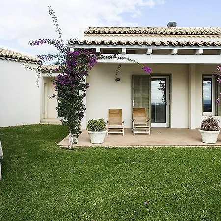 Sleeps 6 Wifi